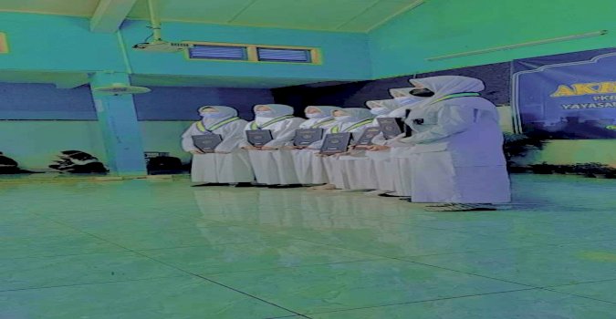 Haflah Akhirussanah Santri Khoirunnisa Kelas 9 PKBM AL-ISLAM GIWANGAN Tahun 2021