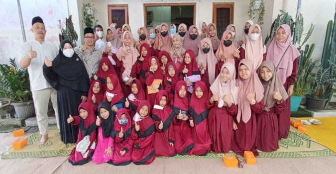 Kegiatan Undangan Santri Dikediaman Donatur