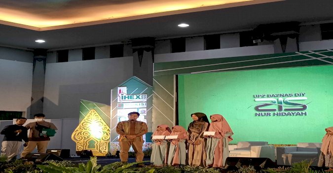 Santunan Anak Yatim & Dhuafa dari Zis Nur Hidayah di Jogja Expo Center 